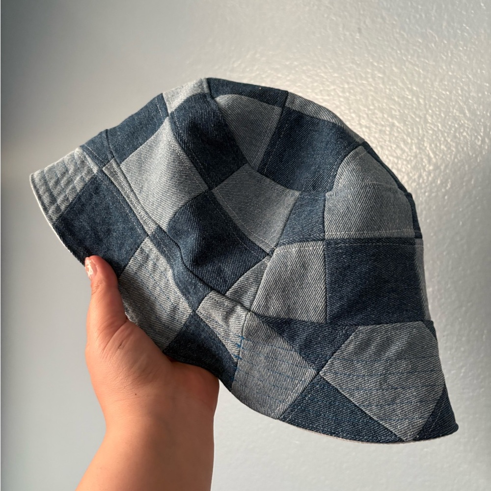 Excellent Preowned Men’s Denim Checkered Bucket Hat